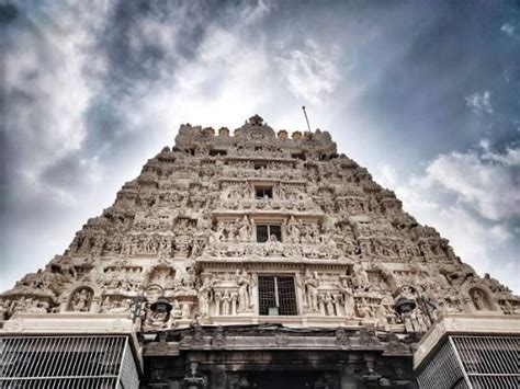 Kamakshi Amman Temple, Kanchipuram - Timing, History & Photos