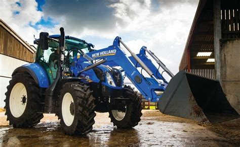 Review: New Holland T5 Electro Command tractor put through its paces ...