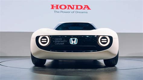 Honda unveils an adorable Sports EV Concept - Autodevot