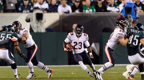 Bears Legend Devin Hester is Once Again a Modern-Era Pro Football Hall ...