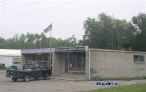 Looking east at the Union Pier Post Office. (June, 2009)