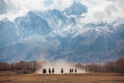 Afghanistan - The beautiful Hindu Kush mountains in the backdrop : pics