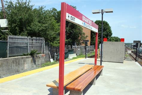 Braintree - MBTA Red Line - The SubwayNut