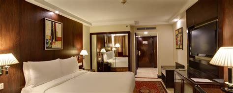 Islamabad Marriott Hotel: Islamabad hotel accommodations