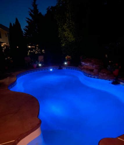 Guide to the Best Wireless (Waterproof) LED Pool Lights 2023