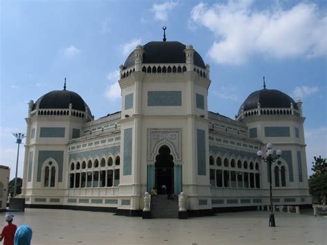 Al Mashun Grand Mosque, Medan - Indonesia | Indonesian Travel Place