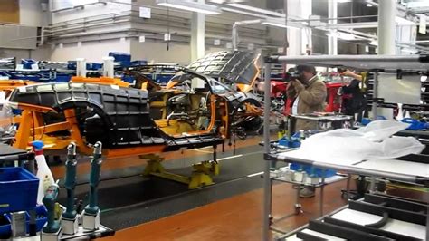 Lamborghini Factory Tour - YouTube