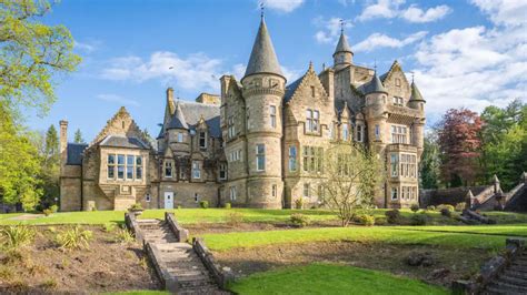 You Can Stay In A Scottish Castle That Is Open For Booking On Airbnb