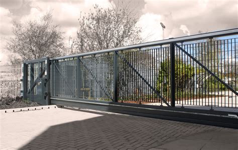 CG1000 automatic cantilever sliding security gate | Avon Barrier | ESI External Works