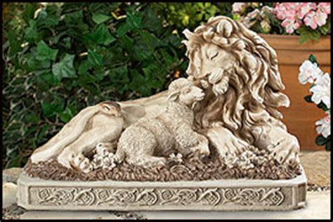 Garden Statues - - Lion and Lamb Garden Statue