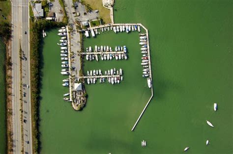 Pelican Harbor Marina in Miami, FL, United States - Marina Reviews ...