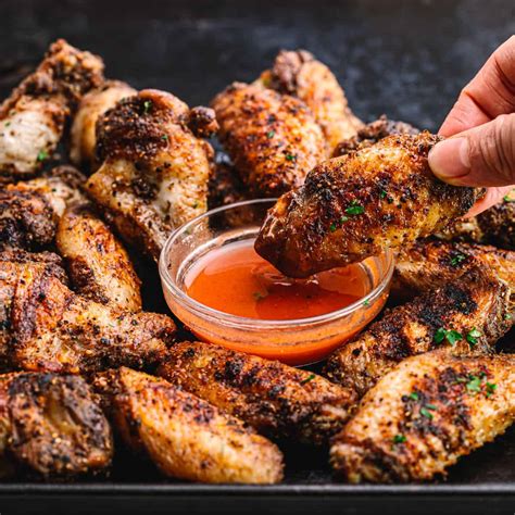 Crispy Grilled Chicken Wings - Posh Journal