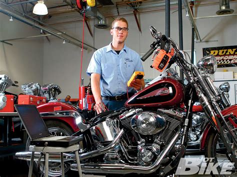 Back To School | Motorcycle Trade Schools | Hot Bike Magazine