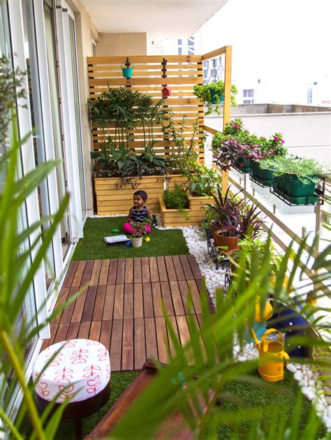 15 Smart Balcony Garden Ideas That are Awesome | Ideias de quintais, Pátio pequeno, Jardim com ...