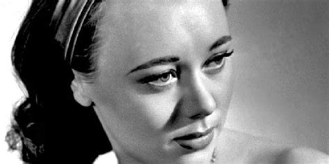 Glynis Johns - Trivia, Family, Bio | Famous Birthdays