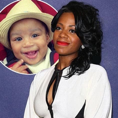 Merry Christmas Mommy! Fantasia Barrino Reunited With Her Son For ...