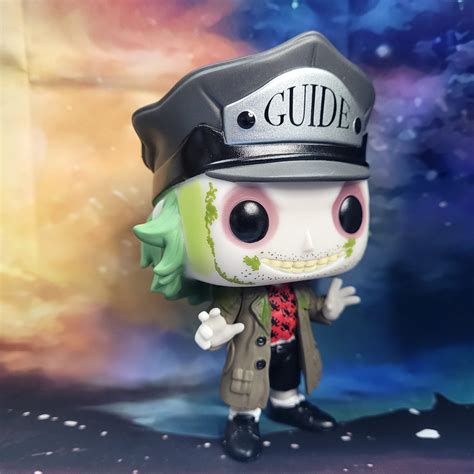 Funko POP! Beetlejuice: Beetlejuice Guide Hat