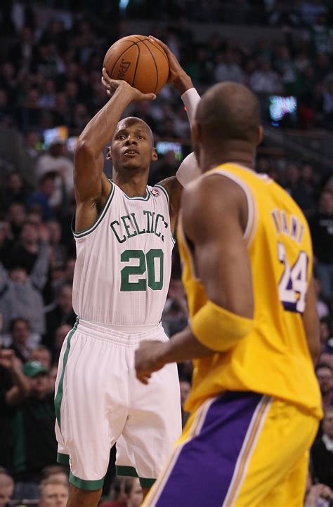 Sneaker Moments: Ray Allen Breaks the Three-Point Record