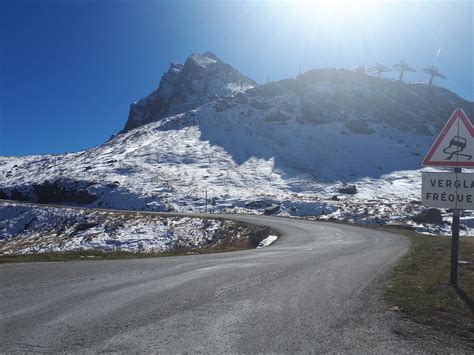 Col de l'Iseran - Touge Tour - Best Mountain Passes and Driving Roads