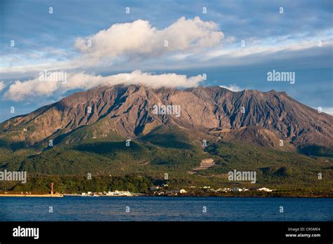 Japan, Kyushu Island, Kagoshima, the Sakurajima, volcano in activity ...