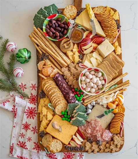 DIY Christmas Cheese Board | Easy Holiday Cheese Board Ideas!