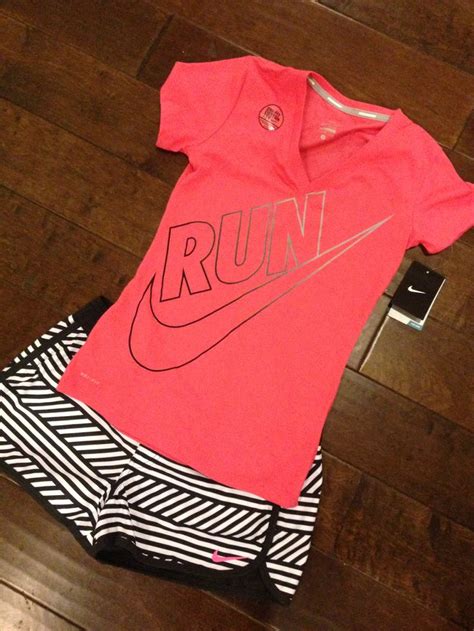 New Nike running gear! | Nike running gear, Nike running, Gym gear