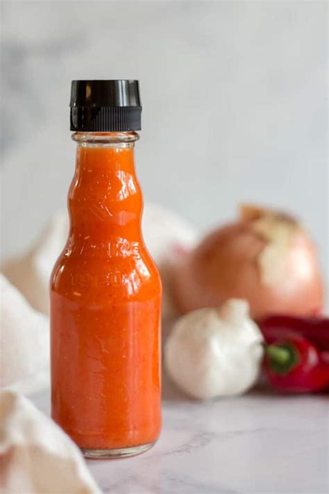 Homemade Hot Sauce - Artzy Foodie