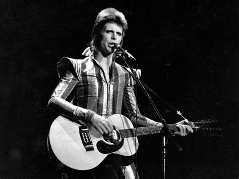 Star-studded David Bowie tribute concert set to broadcast tonight