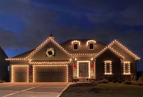 Reasons To Have Home Lighting Decorations This Holiday Season – foodidentityblog