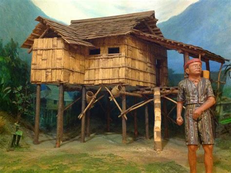 100 MILE HOUSE: Indigenous Houses Of The Philippines