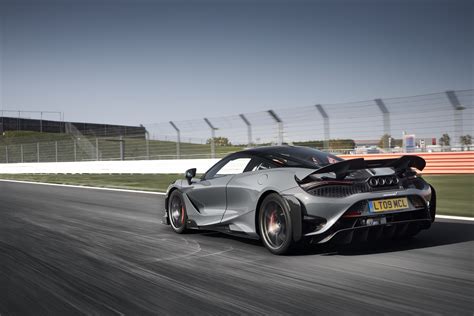 2020 McLaren 765LT Track Review - GTspirit