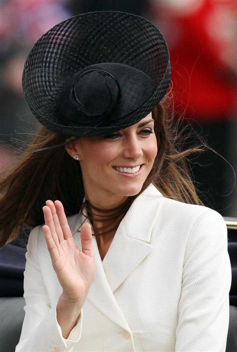 Kate ~ Trooping the Colour (2011) - Kate Middleton Photo (43272072 ...