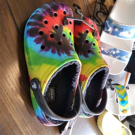 CROCS | Shoes | Fuzzy Crocs | Poshmark