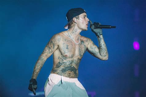 Justin Bieber Postpones His 'Justice' World Tour, Including Malaysia Show