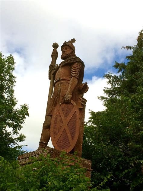 Days out in the Borders : William Wallace Statue