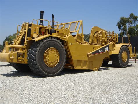 Points To Remember While Buying And Maintaining Earth Movers | Heavy equipment, Caterpillar ...