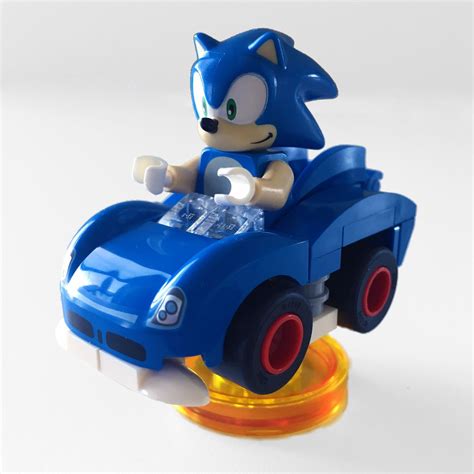 sonichedgeblog: “The LEGO Sonic minifig riding the Sonic Speedster, released for ‘LEGO ...