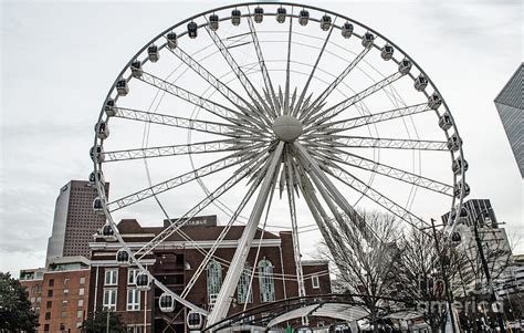 Atlanta Ferris Wheel Photograph by Donna Brown - Fine Art America