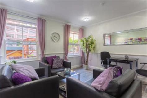 Acorn Lodge Care Centre care home, 15 Atherden Road, Hackney, London E5 0QP | 30 Reviews