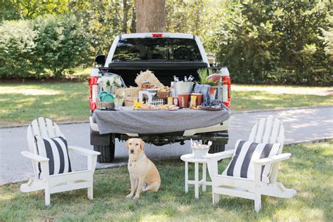 SIMPLE TAILGATE SETUP | Living With Landyn