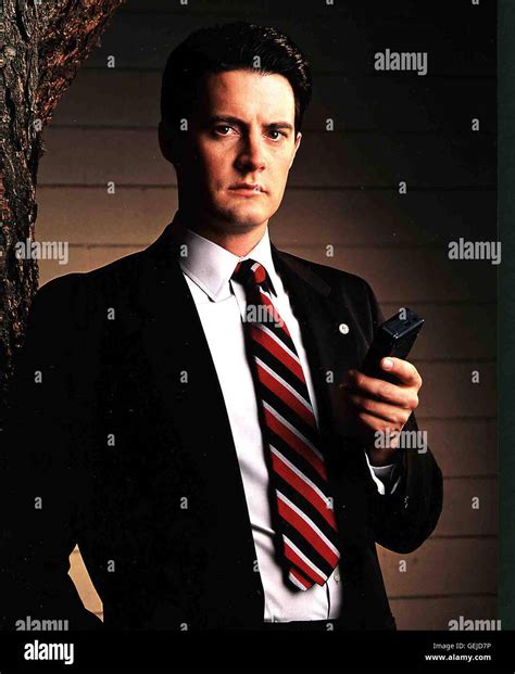 Dale Cooper (Kyle McLachlan) *** Local Caption *** 1990, , Twin Peaks ...