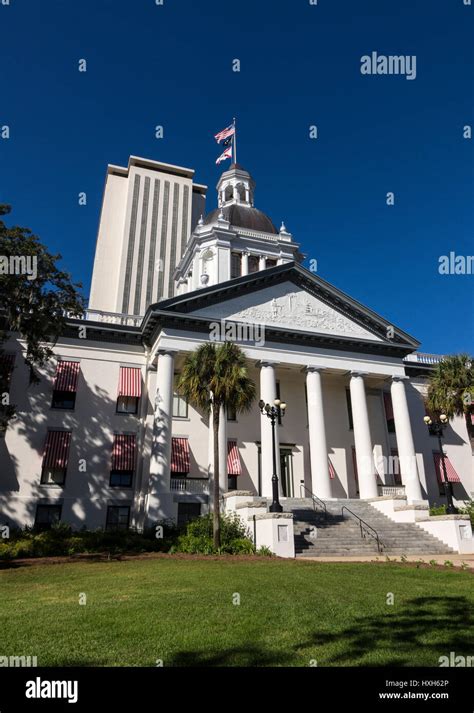 Tallahassee capitol building hi-res stock photography and images - Alamy