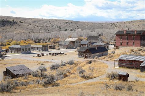 VISITING THE GHOST TOWN IN BANNACK MONTANA