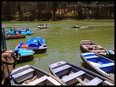 Life with Liya and Zain: Boating at Ooty Lake