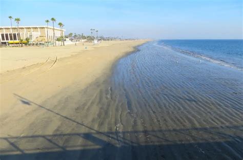 Belmont Shore Beach in Long Beach, CA - California Beaches