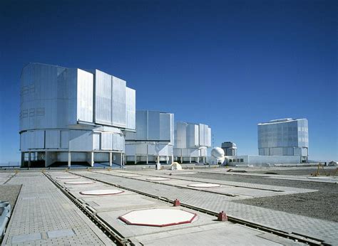 Very Large Telescope (vlt) Photograph by European Southern Observatory