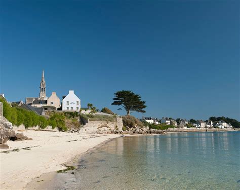 During your holidays in Finistère, come and discover Île-de-Batz.