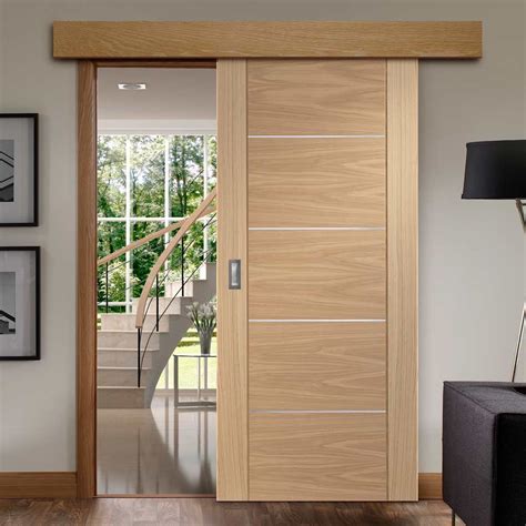 Single Sliding Door & Wall Track - Portici Oak Flush Door - Aluminium