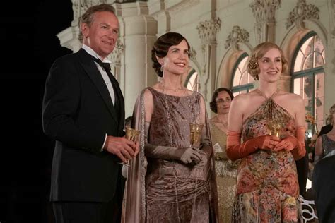 The New Trailer and Poster for Downton Abbey: A New Era