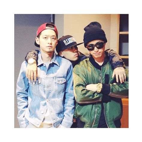 Tablo shares photo in the studio, possibly for "Show Me The Money 4"